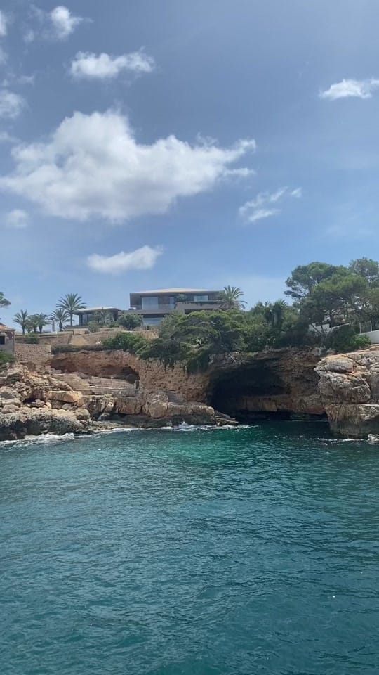 Post 3 by Irish Wanderer on TikTok (video)