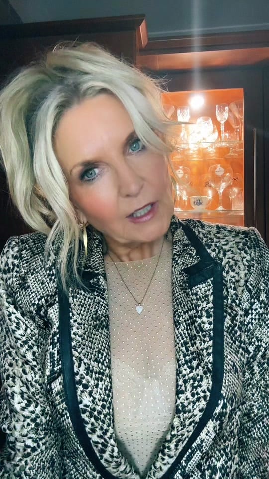 Post 7 by Charlotte Goldilocks 👸🏼 on TikTok (video)