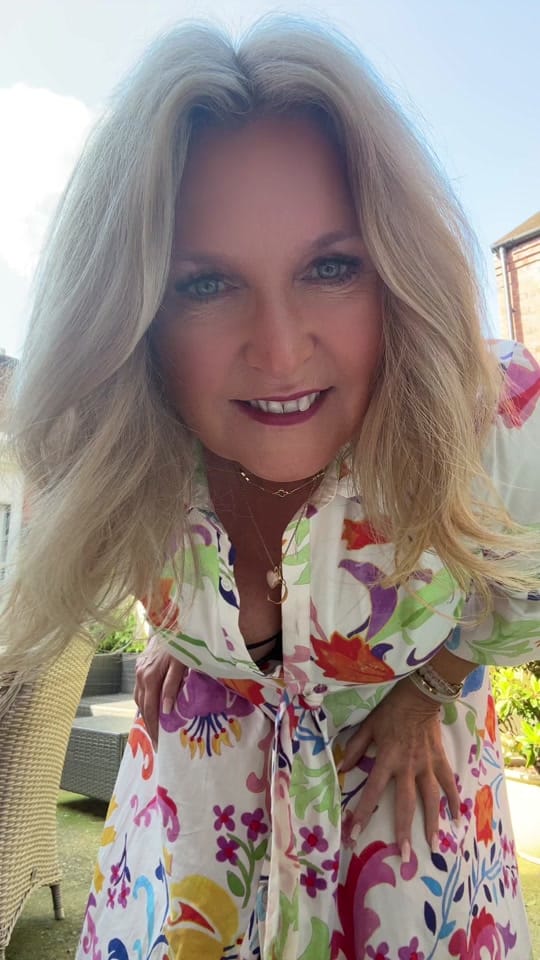 Post 9 by Charlotte Goldilocks 👸🏼 on TikTok (video)