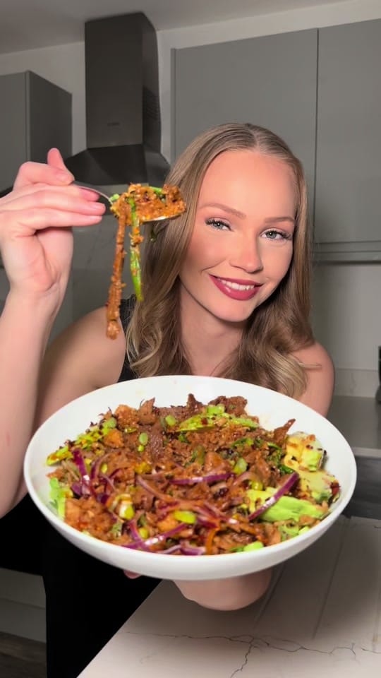 Post 7 by Stine Ariana on TikTok (video)