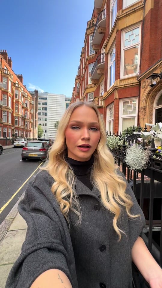 Post 10 by Stine Ariana on TikTok (video)