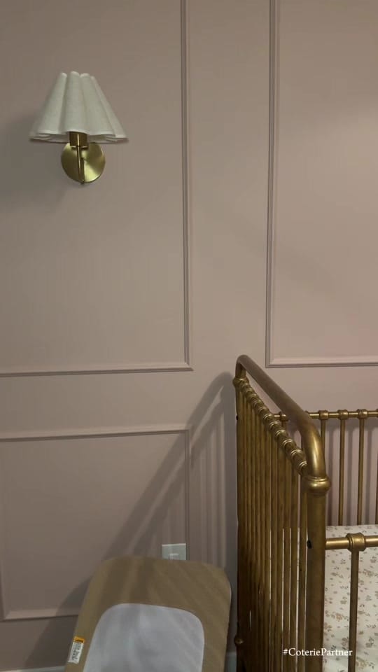 Post 3 by Liz Jones on TikTok (video)