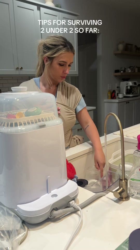 Post 2 by Liz Jones on TikTok (video)