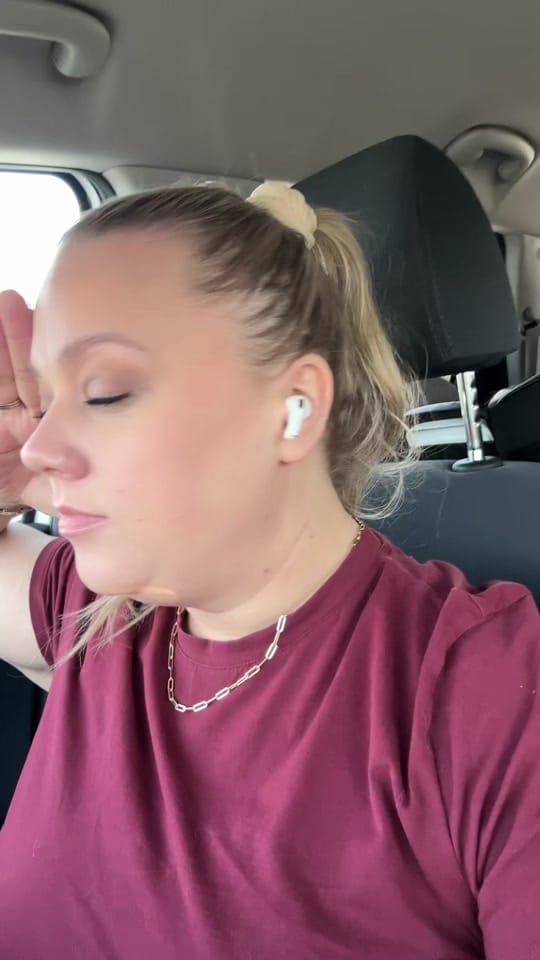 Post 7 by SaraheGrace on TikTok (video)