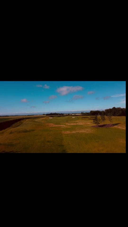 Post 5 by Éanna on TikTok (video)