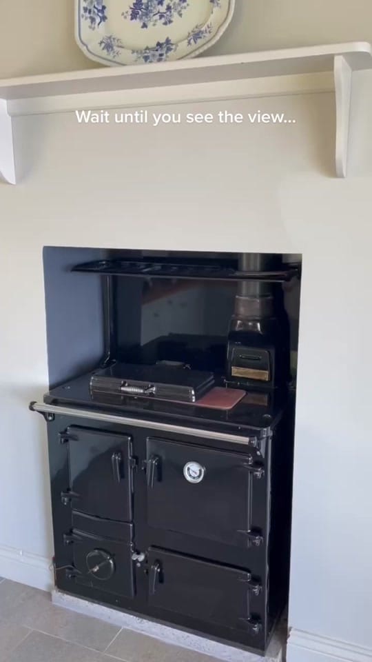Post 7 by Unique Irish Homes 💚 on TikTok (video)