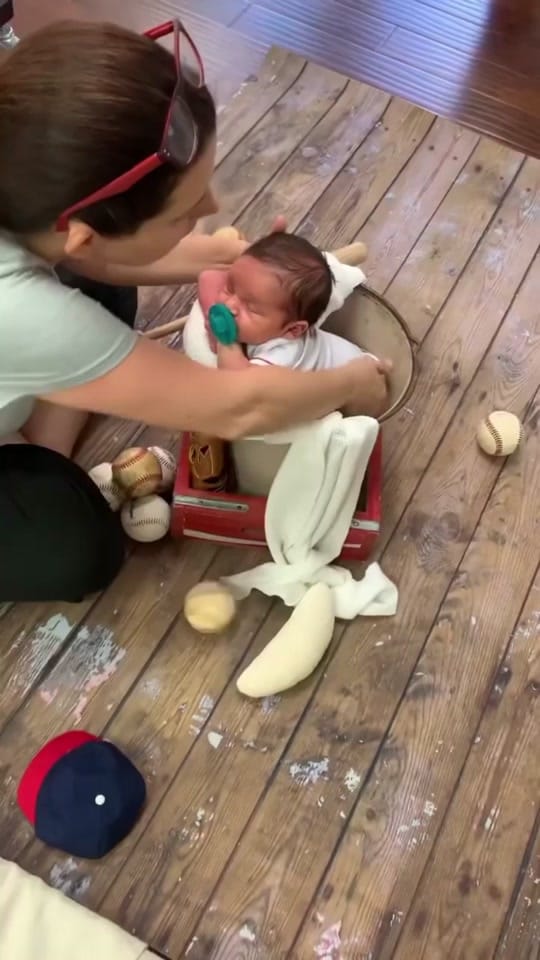 Post 3 by Ivette Valladares on TikTok (video)