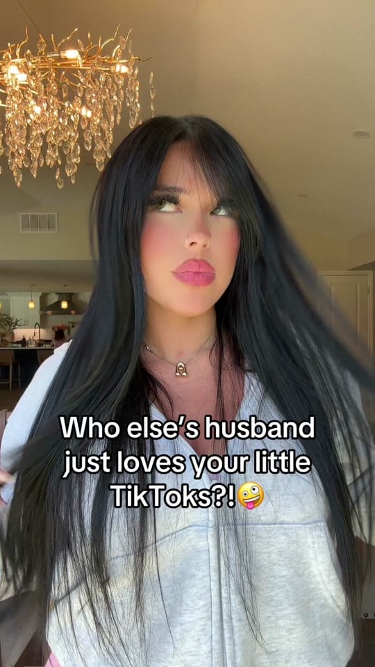 Post 3 by cassandrarhule on TikTok (video)