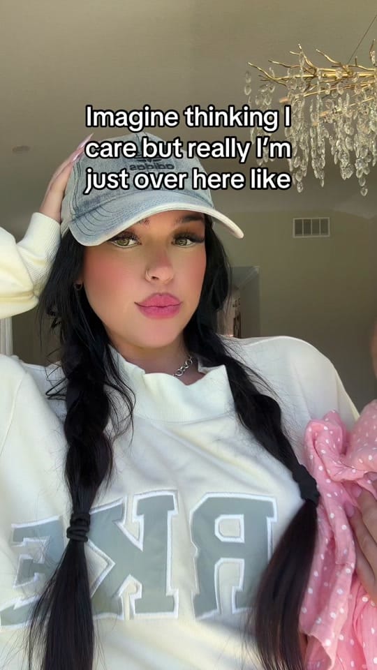 Post 8 by cassandrarhule on TikTok (video)