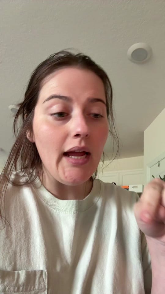 Post 7 by Sami ☀️ on TikTok (video)