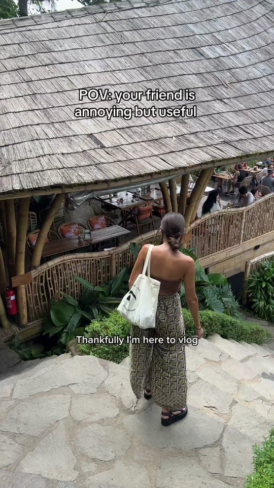 Post 7 by Ana Savu on TikTok (video)