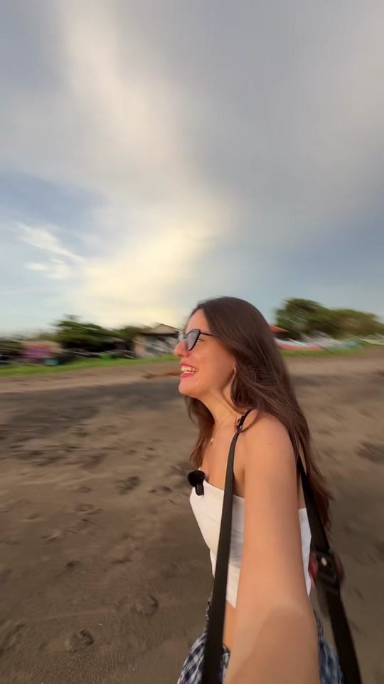 Post 9 by Ana Savu on TikTok (video)