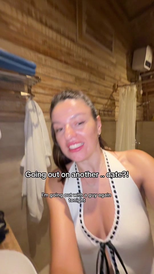 Post 5 by Ana Savu on TikTok (video)