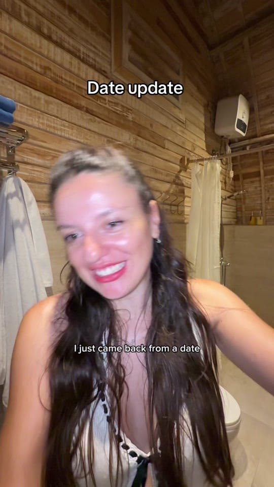 Post 4 by Ana Savu on TikTok (video)