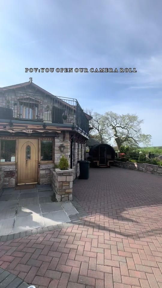 Post 9 by Thorne Travel on TikTok (video)