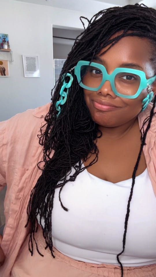 Post 10 by Samantha Sophia on TikTok (video)