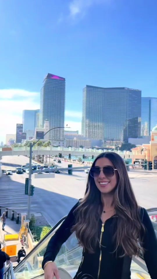 Post 8 by romyellery on TikTok (video)