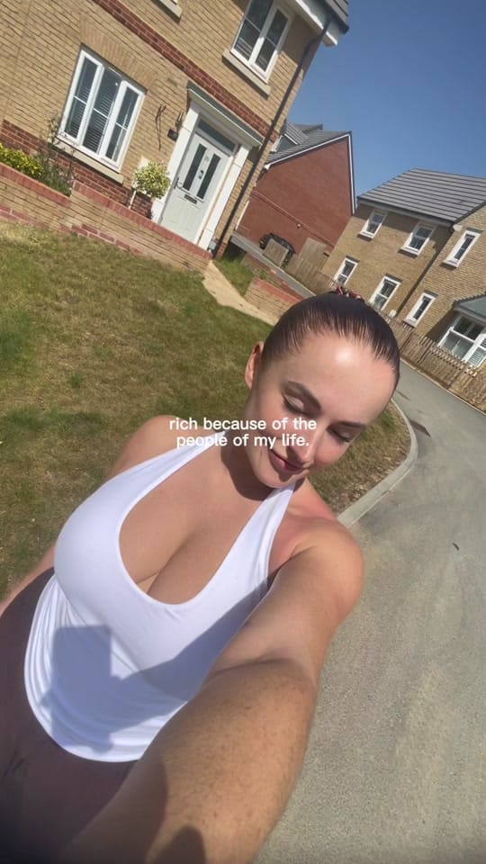 Post 3 by Jade_Davies47 on TikTok (video)