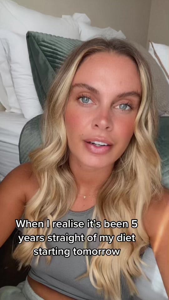 Post 1 by Chelsea Eletva on TikTok (video)