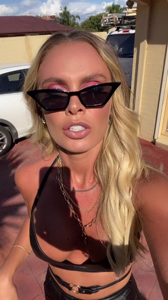 Post 6 by Chelsea Eletva on TikTok (video)