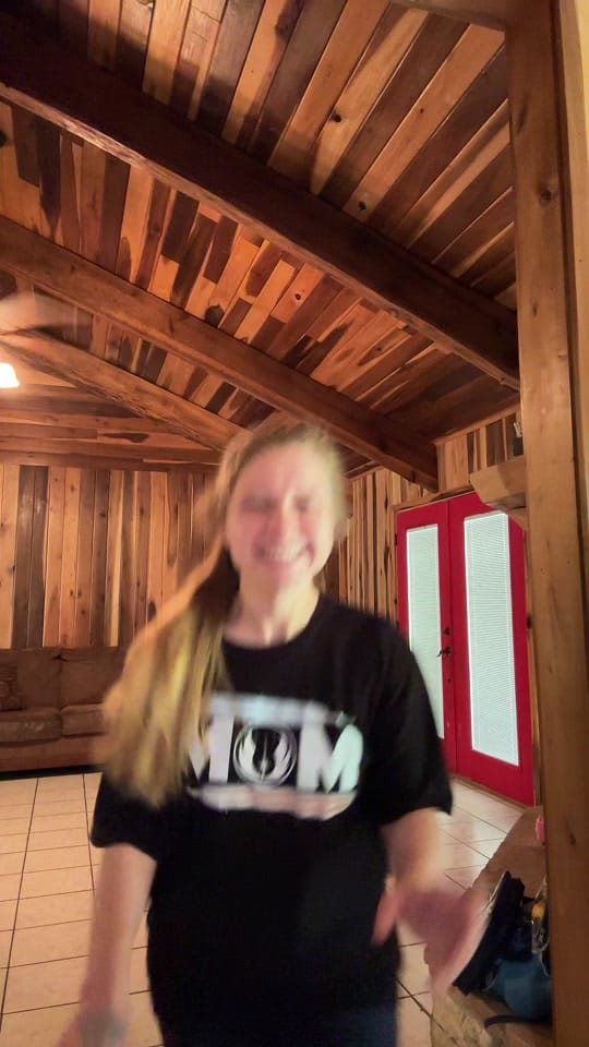 Post 4 by Becca21 on TikTok (video)