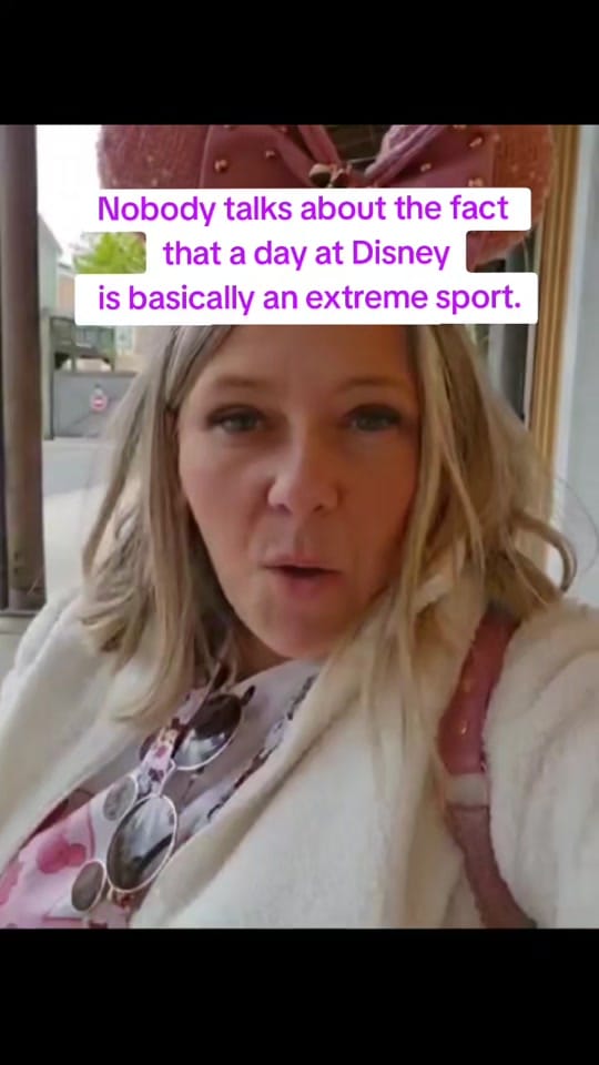 Post 5 by WishYouWereMel on TikTok (video)