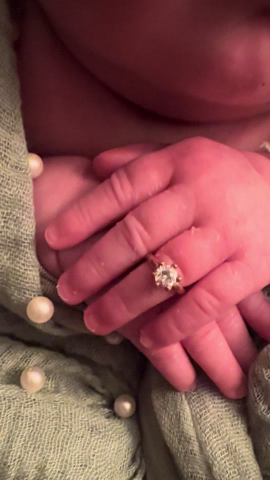 Post 1 by gracefulwishesphotog on TikTok (video)