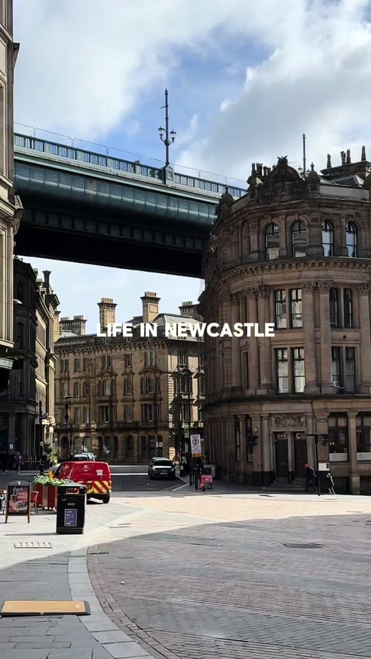 Post 7 by newgirlintoon on TikTok (video)