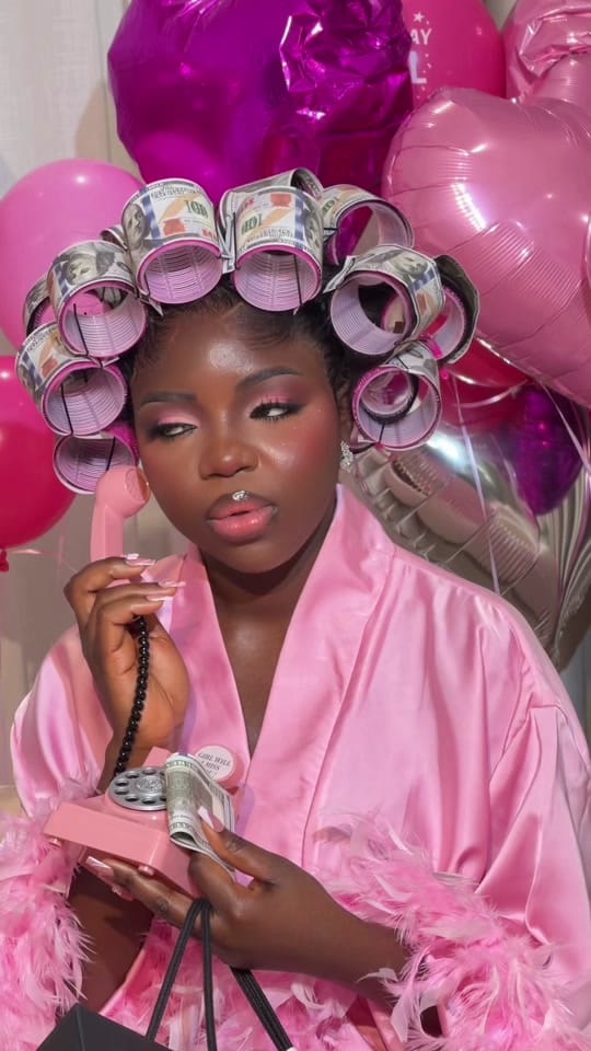 Post 5 by MAKEUP ARTIST IN LIVERPOOL on TikTok (video)
