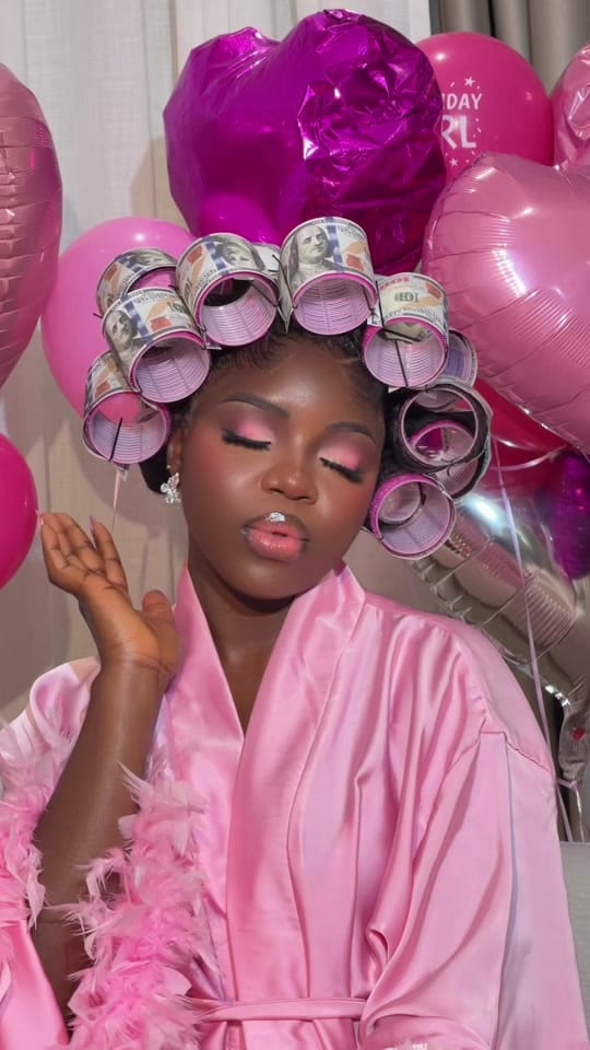 Post 6 by MAKEUP ARTIST IN LIVERPOOL on TikTok (video)