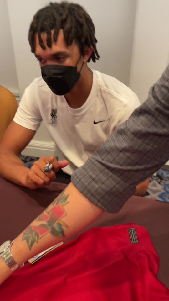 Post 8 by Tiik pchaya on TikTok (video)