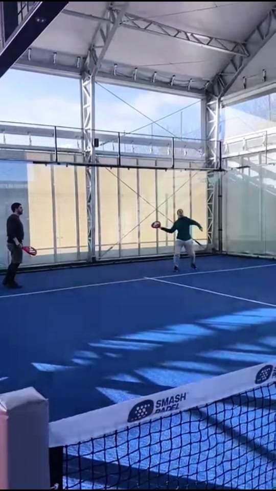 Post 4 by Amy Kendall on TikTok (video)