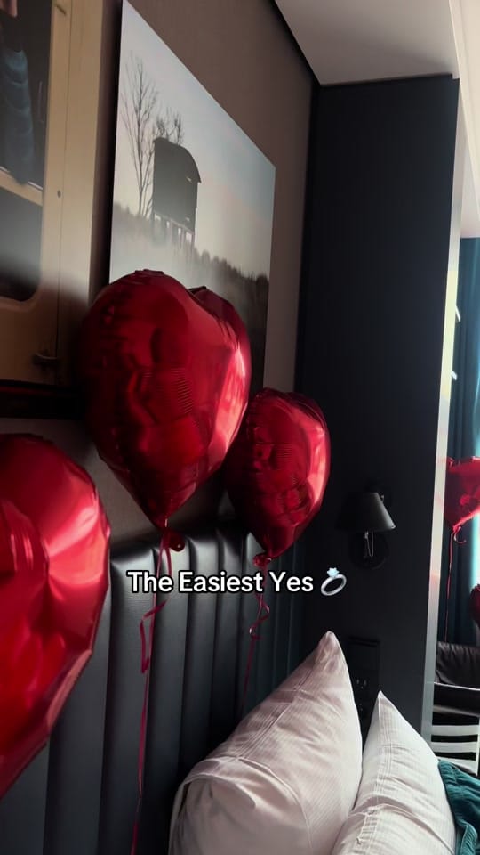 Post 4 by SET THE MOOD BALLOONS on TikTok (video)