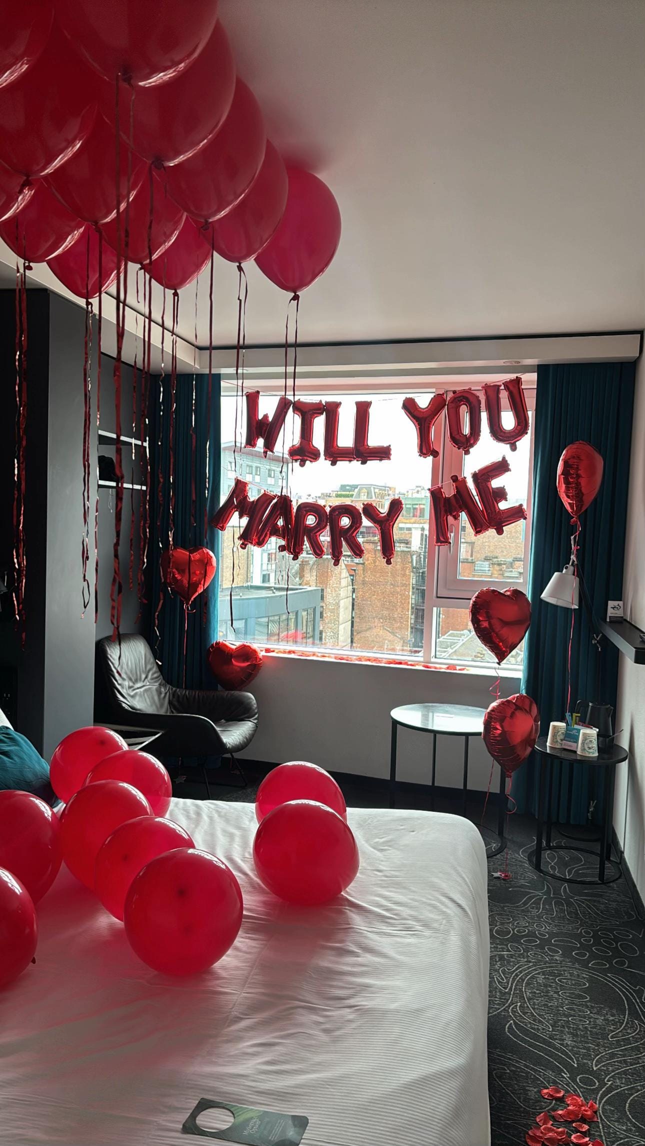 Post 2 by SET THE MOOD BALLOONS on TikTok (video)