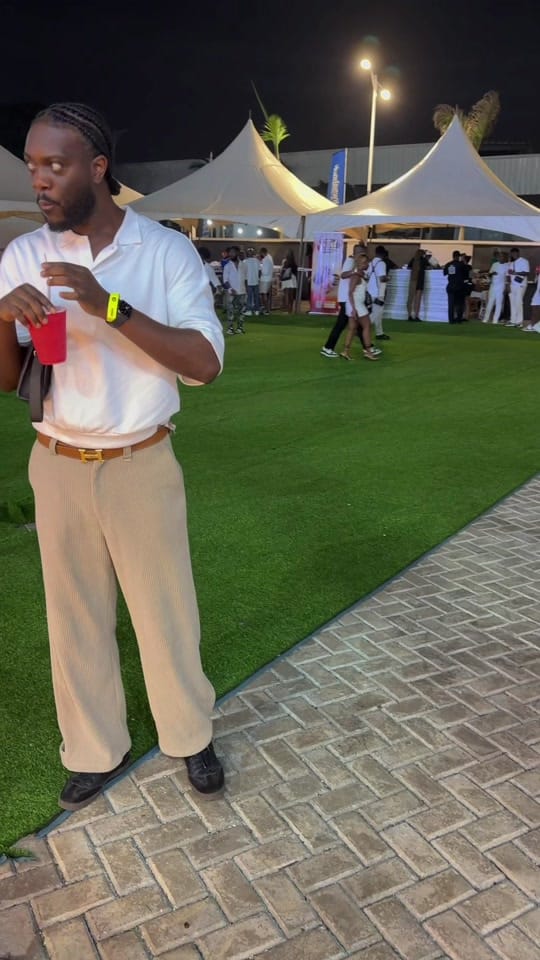 Post 3 by Manny West on TikTok (video)