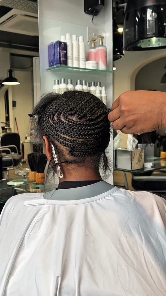 Post 9 by Fola Fash on TikTok (video)