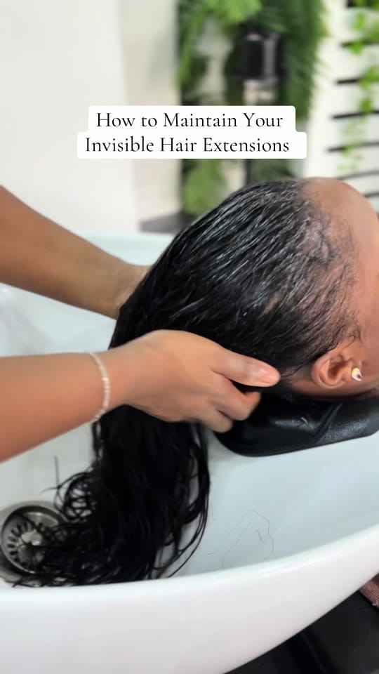 Post 10 by Fola Fash on TikTok (video)
