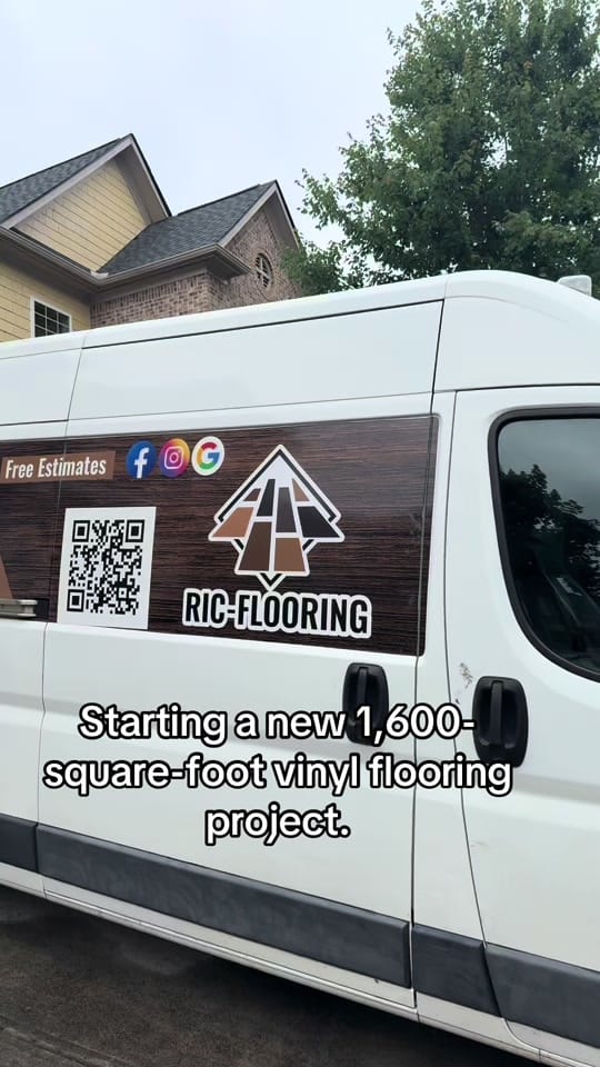 Post 4 by ricflooringofficial☑️ on TikTok (video)