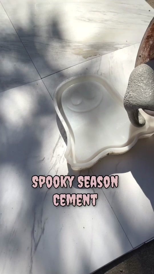 Post 2 by Lex Moderne on TikTok (video)