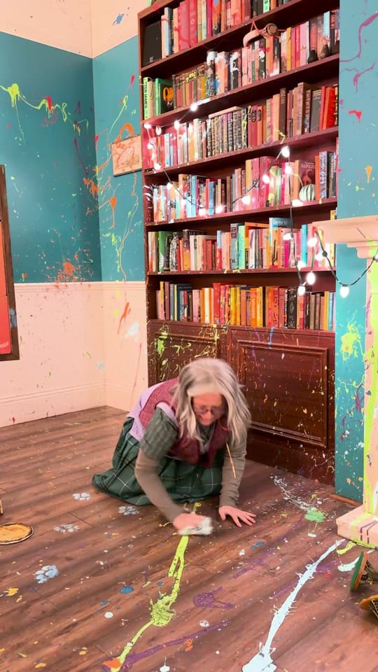 Post 1 by The Paddington Bear Experience on TikTok (video)