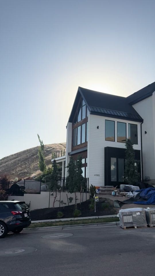 Post 2 by Coolest Homes Utah on TikTok (video)
