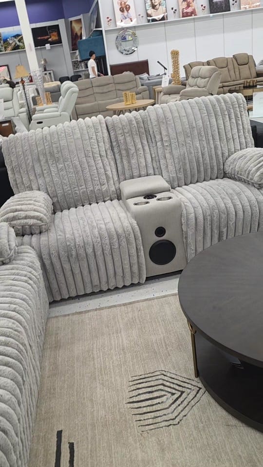 Post 4 by MR.CLOSEOUT FURNITURE on TikTok (video)