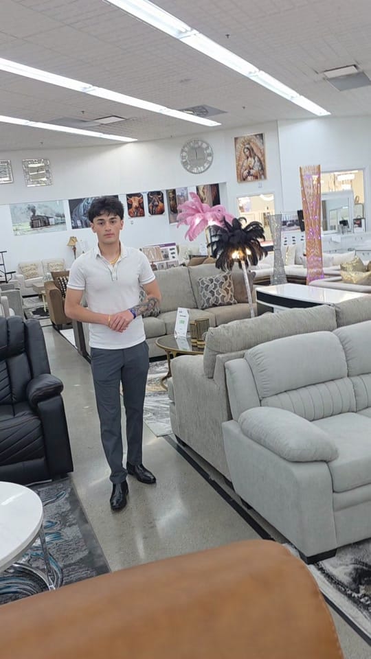 Post 6 by MR.CLOSEOUT FURNITURE on TikTok (video)