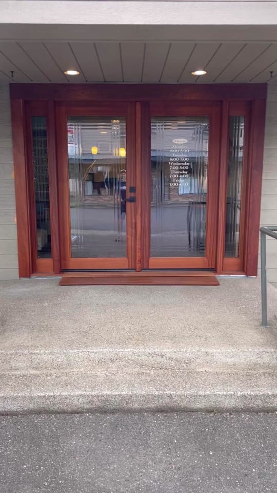 Post 6 by Hallman Woodworks on TikTok (video)