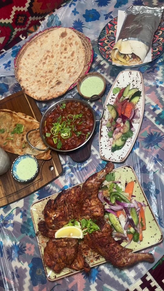 Post 3 by 🍴POPPINS🍴 on TikTok (video)