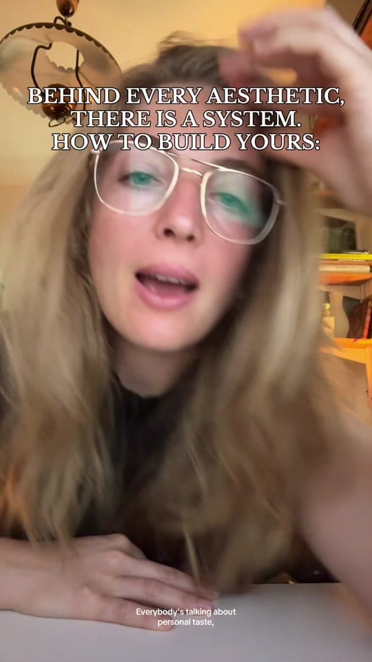 Post 5 by Mariella Tzakis on TikTok (video)
