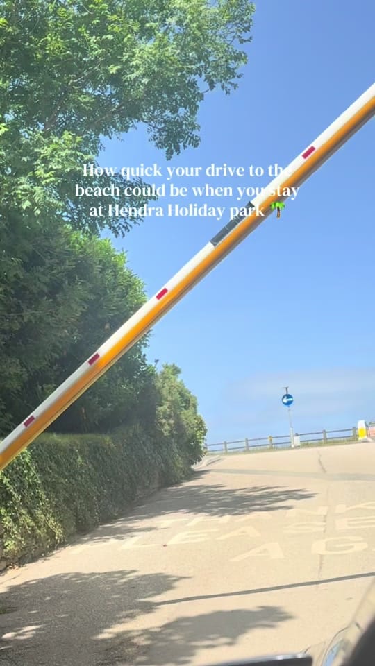 Post 1 by Hendra Holidays on TikTok (video)