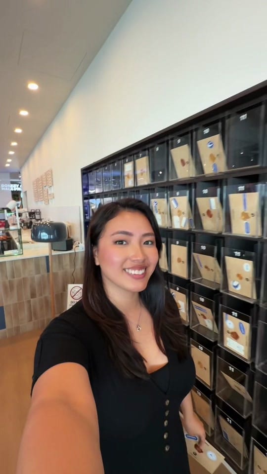 Post 3 by Rachel Rae | London / Travel on TikTok (video)