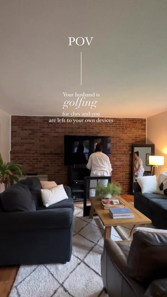 Post 3 by Sarah Seaver on TikTok (video)
