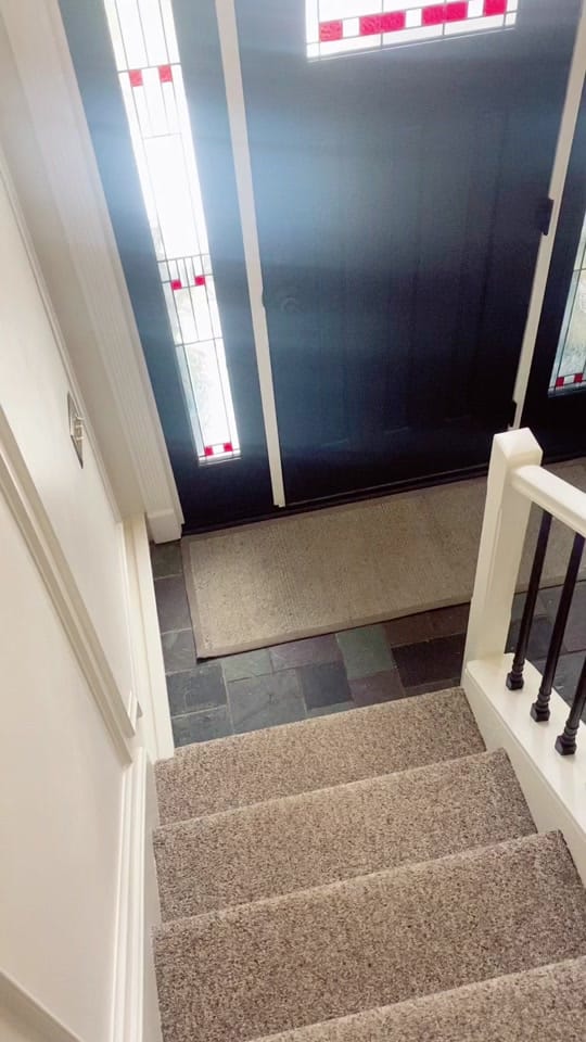 Post 7 by Sarah Seaver on TikTok (video)